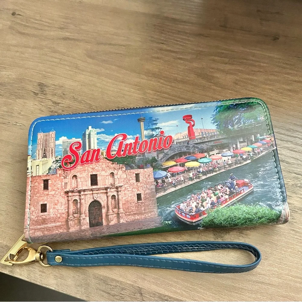 NWT San Antonio Souvenir Wallet San Antonio Souvenir Wallet Wristlet - Picture 10 of 11